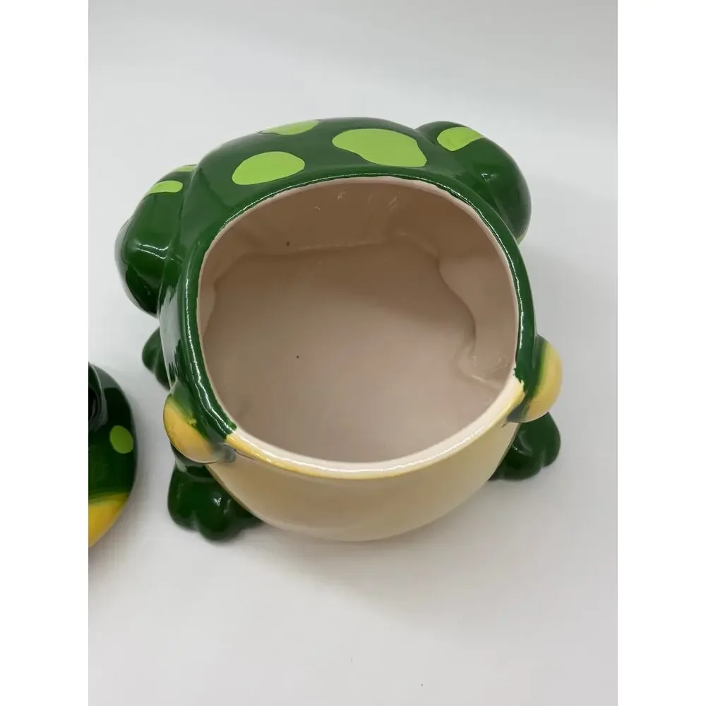 Large Green Frog Ceramic Cookie Jar Big Eyes Lidded Kitchen Canister 11